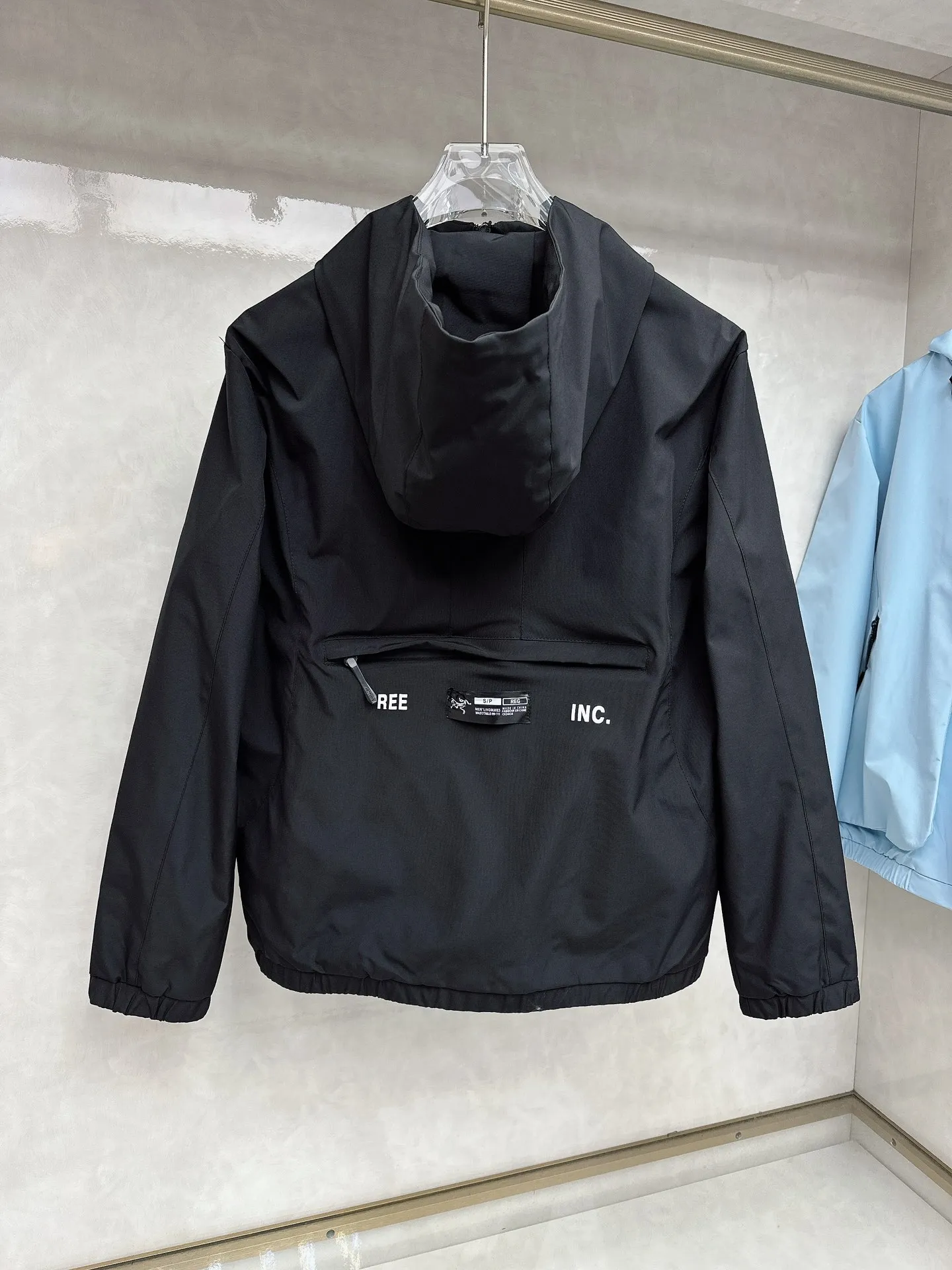 Same Style， ， 2026 New Arrival ， Original Premium Breathable ， ， ， Quality。 ， Sizes：M～3XL